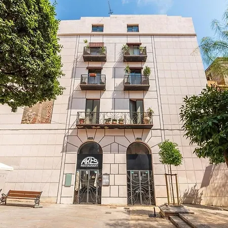 Apartment Tgn-historiccenter-playamediterrani-gastro-wifi-ac14 *