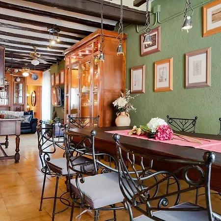 Apartment Tgn-historiccenter-playamediterrani-gastro-wifi-ac14 *